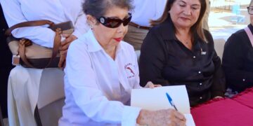 Conmemoran el 119° aniversario del natalicio de Amelia Wilkes Ceseña en Cabo San Lucas