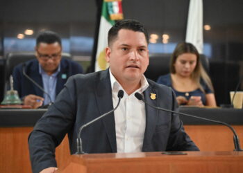 Exhortan a la CRT a que emita lineamientos para el reordenamiento o soterramiento de infraestructura de telecomunicaciones en BCS
