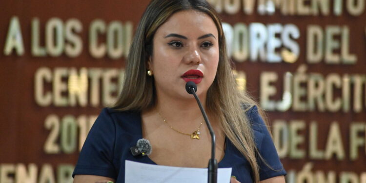 Guadalupe Vázquez propone endurecer penas por corrupción en BCS: hasta 20 años de prisión y sin privilegios