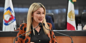 Propone diputada Karina Olivas fortalecer la vigilancia ciudadana en la obra pública de BCS