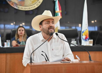 Propone diputado Venustiano Pérez elección directa de regidores en BCS