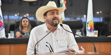 Propone diputado Venustiano Pérez elección directa de regidores en BCS