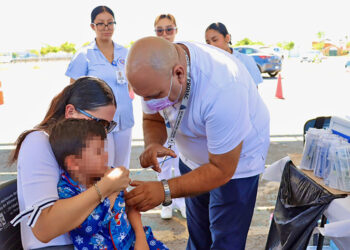 Instalará Salud puesto de vacunación durante partido de Atlético La Paz
