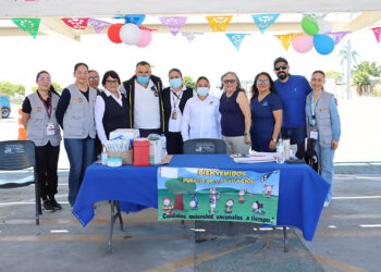 Con aplicación de cientos de inmunizantes, realizó Gobierno Estatal vacunatón contra sarampión