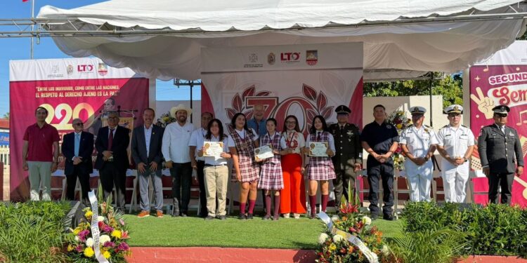 Encabeza Gobernador conmemoración del 220 aniversario del natalicio de Benito Juárez en Loreto