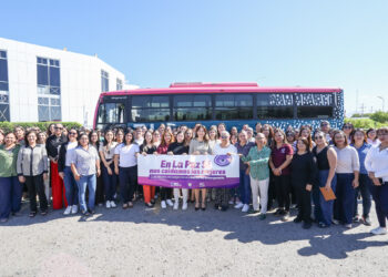 Milena Quiroga activa campaña en transporte público y consolida resultados: 100 mil atenciones a mujeres en La Paz