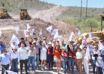 Milena Quiroga cumple: arranca pavimentación en Bahía Concepción que beneficiará a más de 250 mil paceños