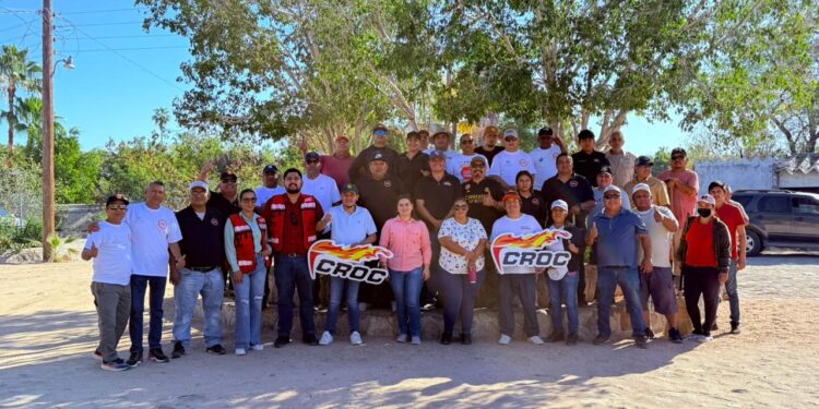 Realizan jornada integral en Caduaño con acciones de rehabilitación, asistencia social y convivencia familiar