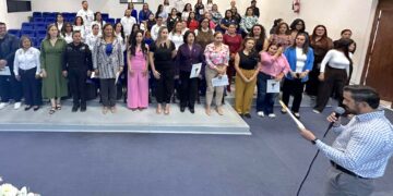 Toman de protesta y realizan el primer encuentro municipal de Enlaces de Género en el Ayuntamiento de Los Cabos