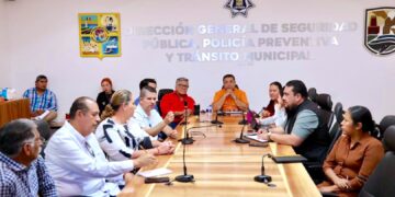 Autoridades municipales coordinan acciones para mejorar condiciones laborales en Los Cabos