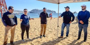 Realizan simulacro de atención a ballenas enmalladas en playa El Corsario