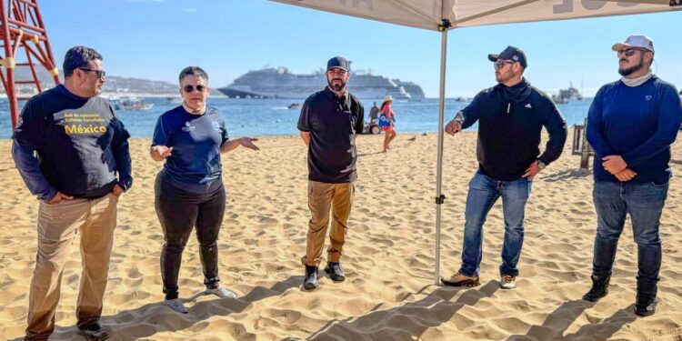 Realizan simulacro de atención a ballenas enmalladas en playa El Corsario