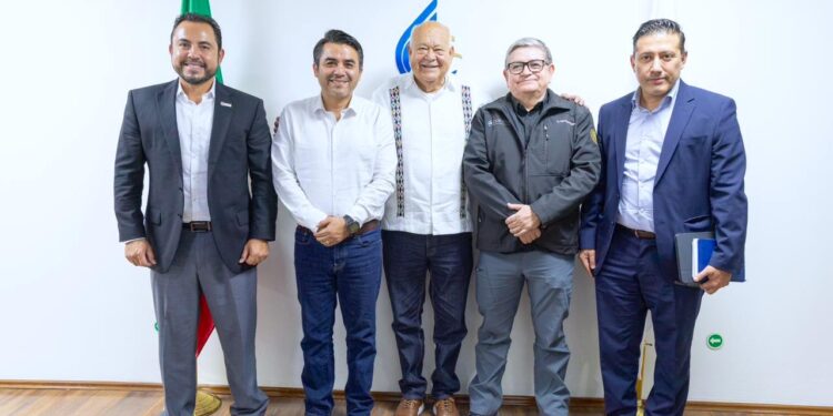 Gestiona Christian Agúndez proyectos hídricos y anuncia mejoras en abasto de agua en Los Cabos