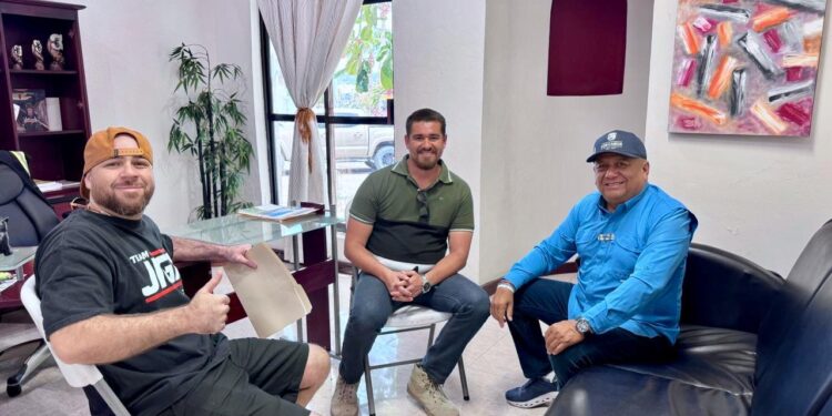 Respalda Delegación de Cabo San Lucas iniciativa de negocios locales y talento artístico
