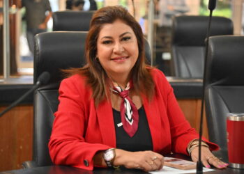 Propone la diputada Cristina Contreras crear la Comisión de  Vivienda en el Congreso de BCS