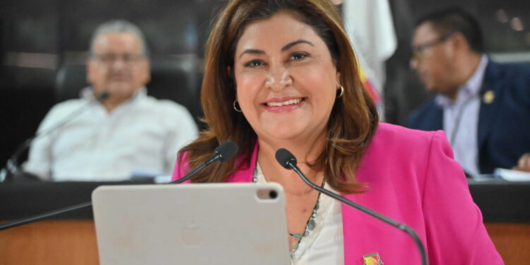 Diputada Cristina Contreras presenta reforma a la Ley de Educación para fortalecer la cultura del cuidado del agua en BCS