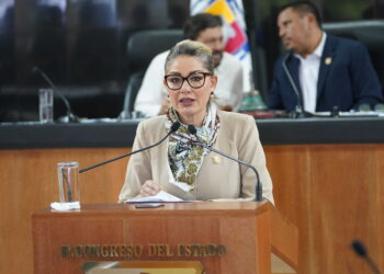 Propone la diputada  Karina Olivas tipificar el acecho en el Código Penal