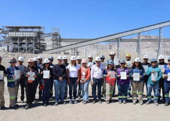 ICATEBCS capacita a personal de ROFOMEX en liderazgo y gestión emocional