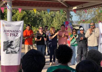 Acercan acciones de prevención a familias con kermés en Olas Altas