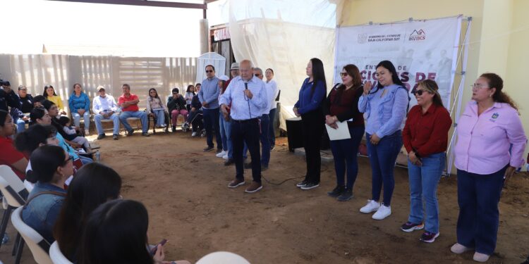 “La vivienda es un derecho, no un privilegio”, destaca VMCC al beneficiar a familias de Mulegé con acciones por 9.3 mdp