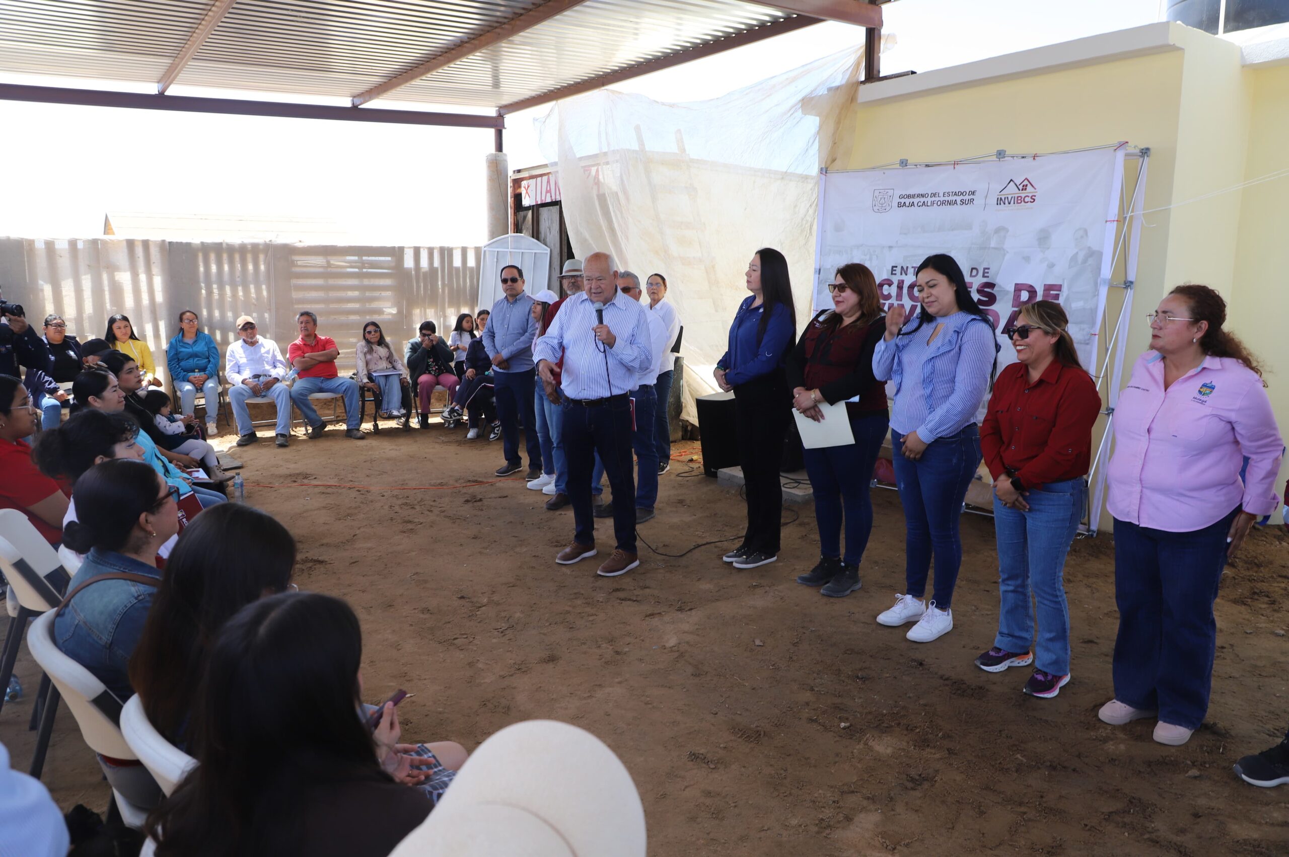 “La vivienda es un derecho, no un privilegio”, destaca VMCC al beneficiar a familias de Mulegé con acciones por 9.3 mdp