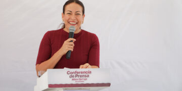 Con diálogo, respeto y soluciones, reafirma Milena Quiroga respaldo a comerciantes y orden en la vía pública