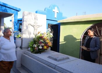 Homenaje a exdelegados de Miraflores fortalece la memoria histórica de la comunidad