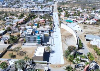 Avanza 85% pavimentación de la calle Camino a El Tezal en Cabo San Lucas