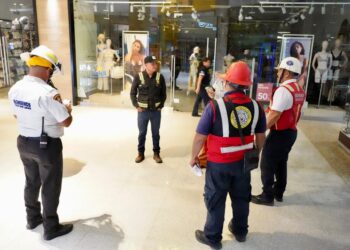 Prioriza Ayuntamiento de Los Cabos la prevención; suspenden actividades en plaza Puerto Paraíso por riesgos a la seguridad en Cabo San Lucas