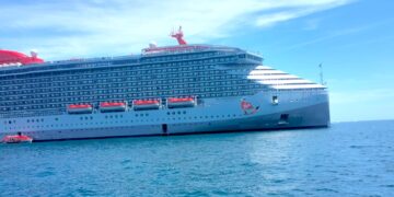 Arribo del crucero Brilliant Lady refuerza posicionamiento internacional de Cabo San Lucas