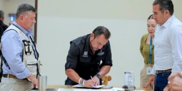 Transformando Los Cabos con planeación: presidente Christian Agúndez revisa con autoridades la ruta del nuevo hospital del IMSS