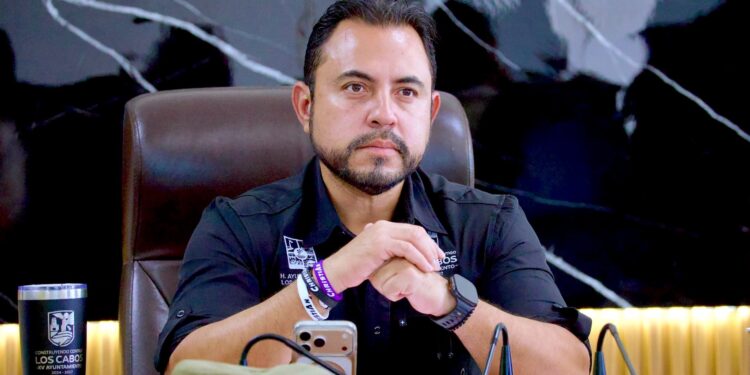 Glorieta de las Mujeres Libres de BCS será referente para futuros proyectos de movilidad en Los Cabos: Christian Agúndez