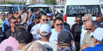 Atiende Ayuntamiento de Los Cabos a habitantes de colonia Brisas del Pacífico  