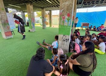 Niñas, niños y jóvenes de FUNDEN disfrutan actividades artísticas y culturales del FAPI 2026 en Cabo San Lucas