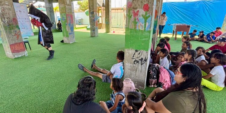Niñas, niños y jóvenes de FUNDEN disfrutan actividades artísticas y culturales del FAPI 2026 en Cabo San Lucas