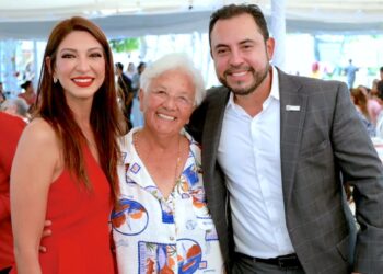 Reconoce Ayuntamiento de Los Cabos labor de las mamás trabajadoras con festejo conmemorativo