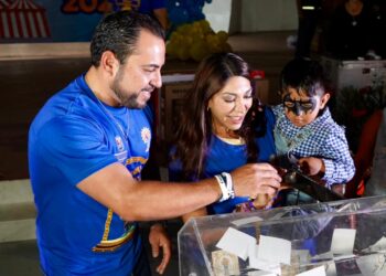 Más de 3 mil personas asistieron al festival el Día de la Niñez en Cabo San Lucas
