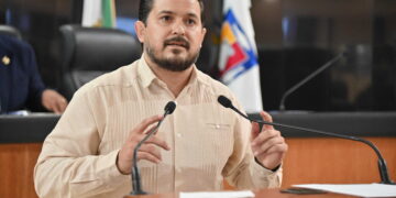 Impulsan reforma constitucional para fortalecer la austeridad, paridad y eficiencia en BCS