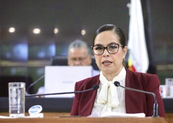 Plantea la diputada Gabriela Montoya que familias no se queden sin agua por falta de pago