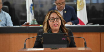 Mecanismos de flexibilidad laboral para madres y padres trabajadores del servicio público: Diputada Teresita Valentín