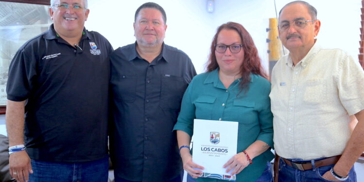 Realiza Ayuntamiento de Los Cabos enroques estratégicos en Comunicación Social y OOMSAPAS