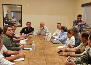 Revisa Víctor Castro avances de obra y suministro de agua del nuevo Hospital General del IMSS en Los Cabos