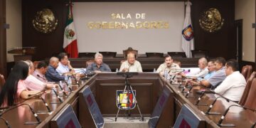 Gobierno del Estado mantiene coordinación con productores para atender afectaciones en el Valle de Santo Domingo