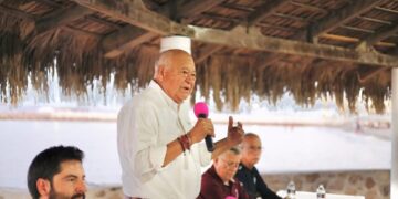 Autoriza gobernador Víctor Castro tarifas preferentes en instalaciones de API en Loreto 