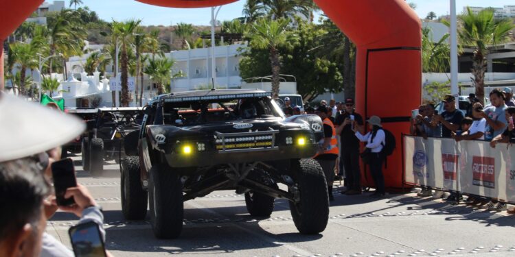 NORRA fortalece el turismo deportivo y proyecta a BCS a nivel internacional: Maribel Collins