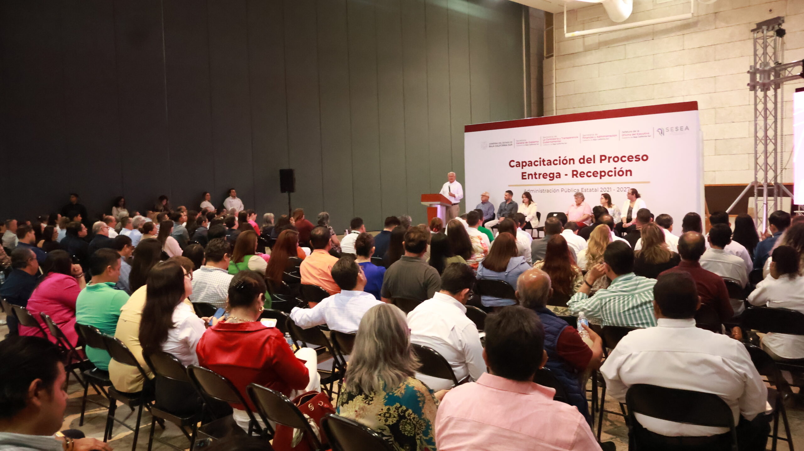 Inicia Gobierno del Estado capacitación para el proceso de entrega-recepción