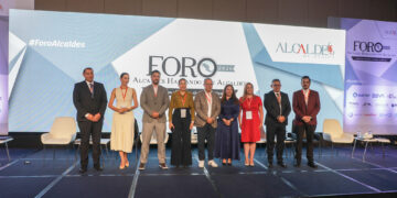 Milena Quiroga posiciona a La Paz en Foro Nacional como caso de éxito en agua y trámites digitales
