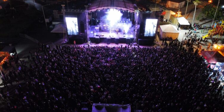 Con más de 2 mil personas arranca la fiesta del rock en La Paz; Milena Quiroga reafirma impulso a actividades para todos los sectores 
