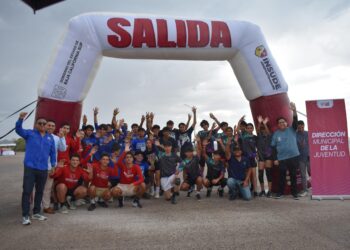Celebra Ayuntamiento de La Paz a los estudiantes con actividad física