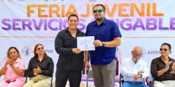 Más de 1,200 jóvenes participan en Feria de Servicios Amigables en Cabo San Lucas